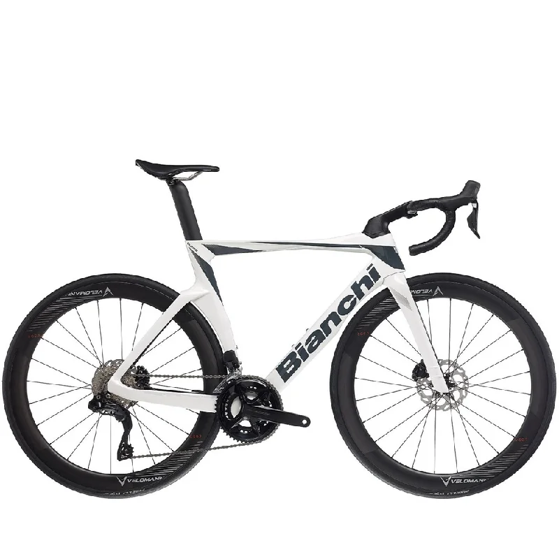 Bianchi Oltre Comp Road Bike 105 Di2 - White/Graphite